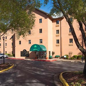 Guest Inn & Suites - Midtown Medical Center
